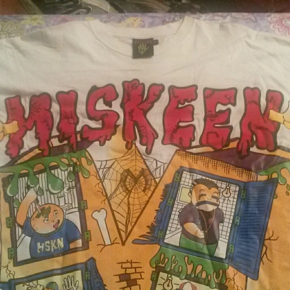 Men's Designer Shirt - Picture 2 of 2