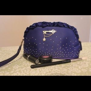 Victoria's Secret Blue Make Up bag