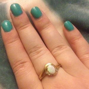 Opal ring