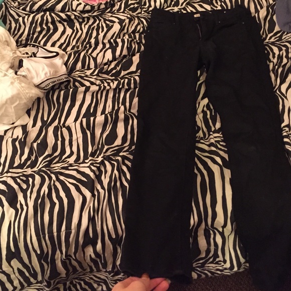 Black skinny jeans - Picture 2 of 4