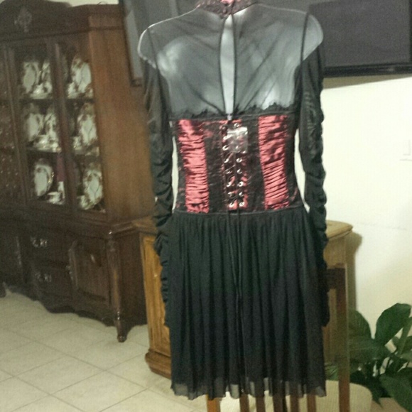 black and burgundy lace down dress NWOT - Picture 3 of 4