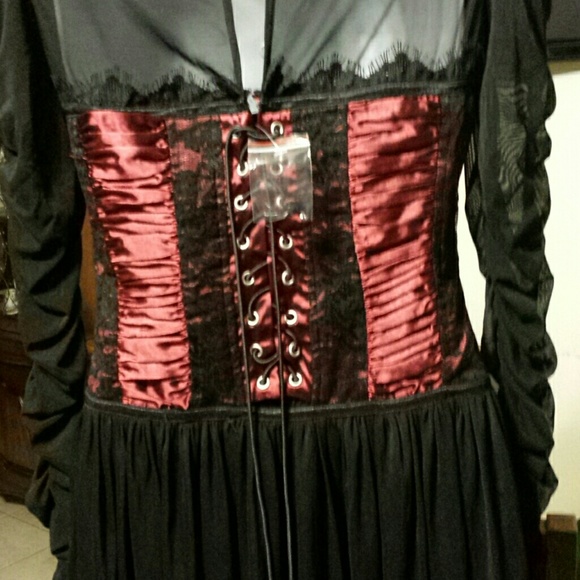 black and burgundy lace down dress NWOT - Picture 4 of 4