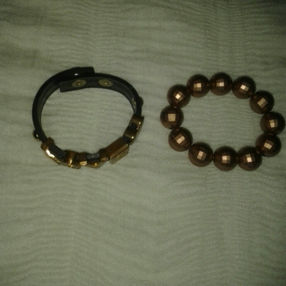 Bundle - Picture 3 of 3