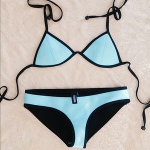 Authentic Santa Rosa Splash Triangl bikini