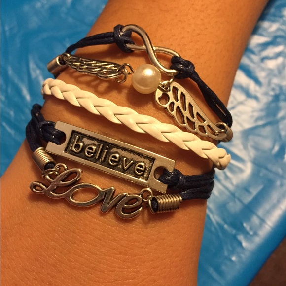 Multi layer love believe pendant bracelet