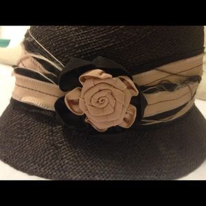 Vintage style Brown Straw Hat- "Cloche" style.