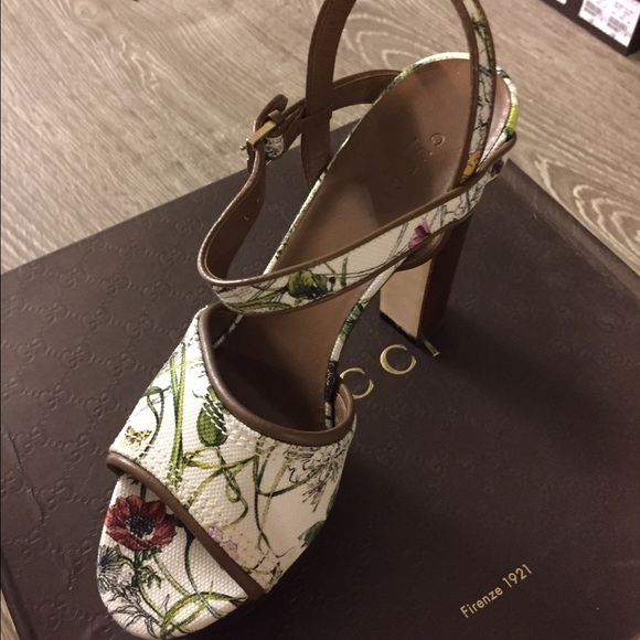 Gucci brand new heel 38.5