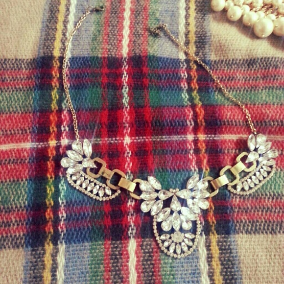 Crystal cluster necklace - Picture 1 of 1