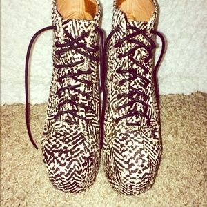 Jeffery Campbell Lita lace up boots black & white