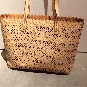 Avalon tote