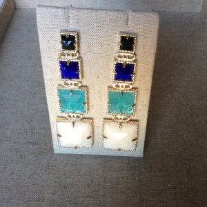 NWOT Kendra Scott chandelier style earrings