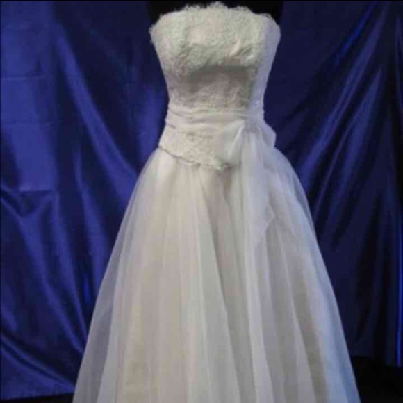 👰NEW! MAGGIE SOTTERO WEDDING GOWN👰 - Picture 4 of 6