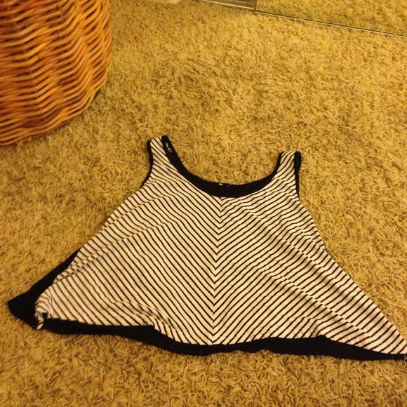Striped crop top black back one size fits all
