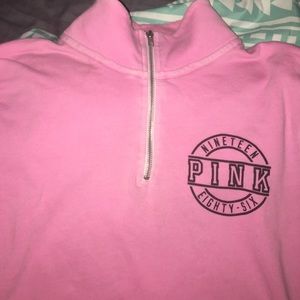 Gently worn, RARE VS half zip