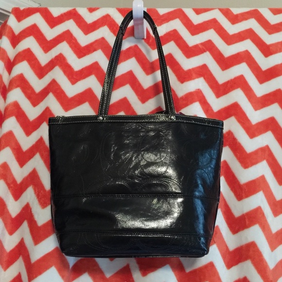 Traded💋 - Picture 2 of 4