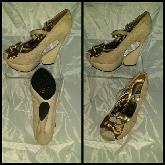 Shoes - Picture 3 of 3