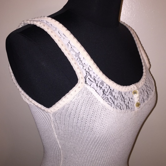 NWOT Free People cream ribbed tank, lace & buttons - Picture 2 of 4