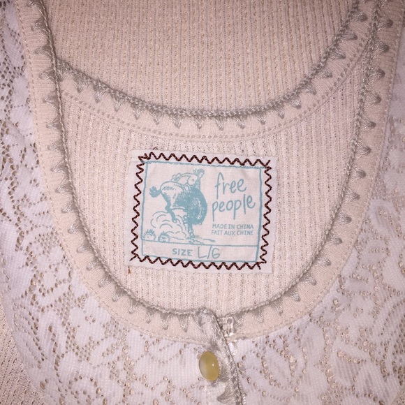 NWOT Free People cream ribbed tank, lace & buttons - Picture 3 of 4