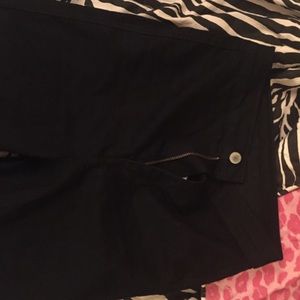 Brandy Melville high waisted jeans