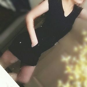 Short Black Dress With Pockets