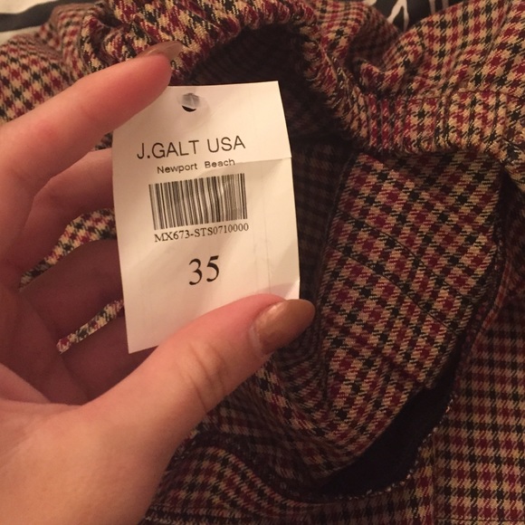 Brandy Melville skirt - Picture 4 of 4