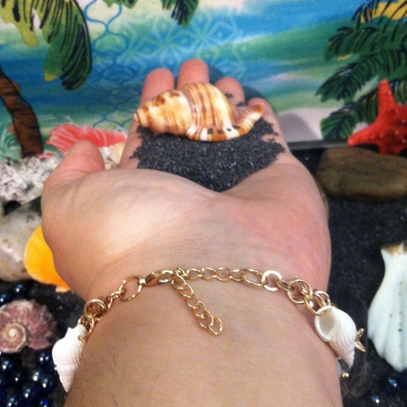 🔴 Seashell Bracelet - Picture 5 of 5