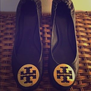 Authentic Tory Burch Amy Pumps