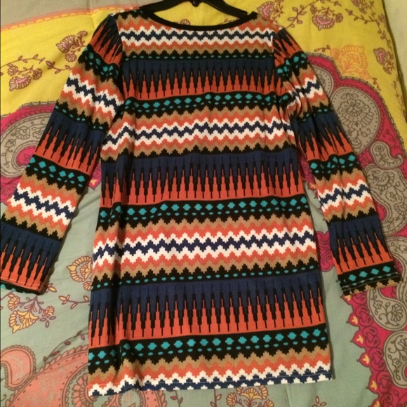 Pattern Dress - Picture 2 of 3