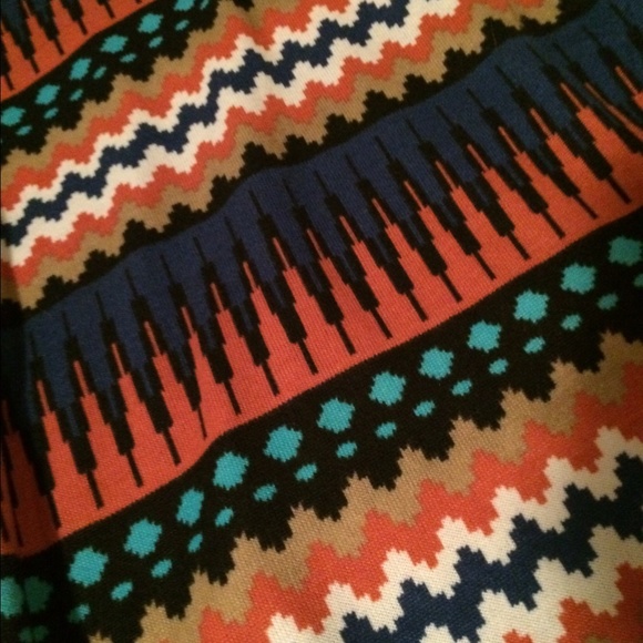 Pattern Dress - Picture 3 of 3