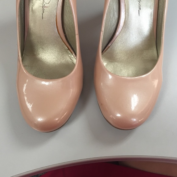 NOT  FOR SALE - Picture 3 of 4