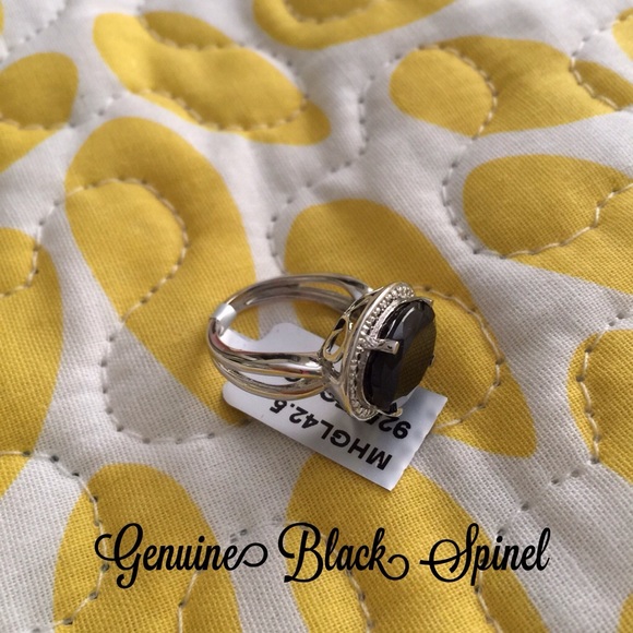 💞HP💞Genuine Black Spinel 7+ ct - Picture 2 of 4