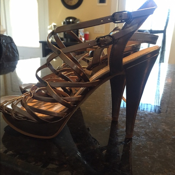 Shoes - Picture 3 of 3