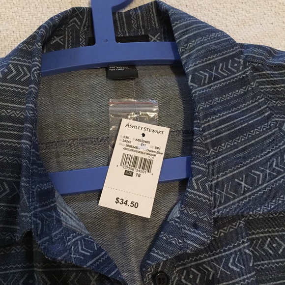 Shirt - Picture 2 of 4