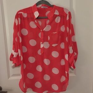 Pink polka dot Xtaren blouse
