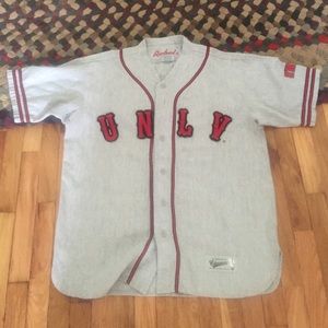 UNLV BASEBALL JERSEY XL 52 in. bust 34 in. Bust
