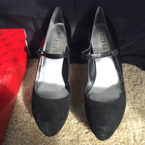 🎀SALE🎀 NWB Guess Mary Jane