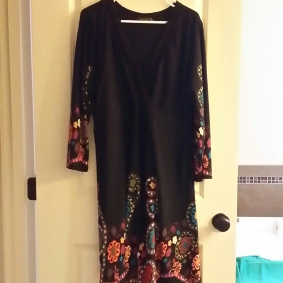 SOLD........Funky retro dress