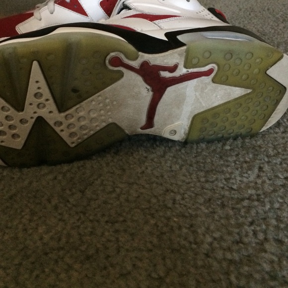 9.5 Carmine's 8/10 Yellow sole Original box - Picture 2 of 3