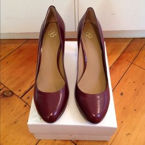Ann Taylor Favian Perfect Leather Pump