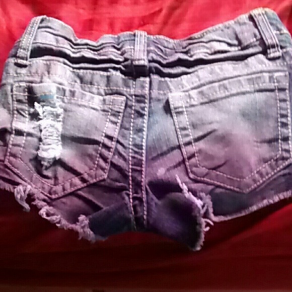 Jean shorts - Picture 2 of 3