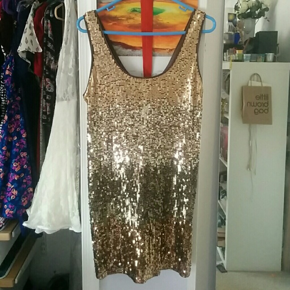 Gold sequined sheath party dress