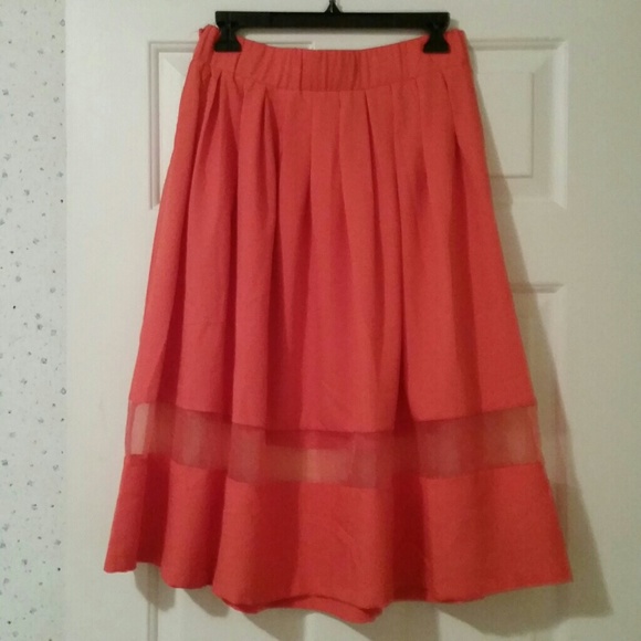 Midi skirt