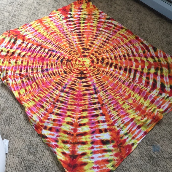 Wall decor - Picture 2 of 2