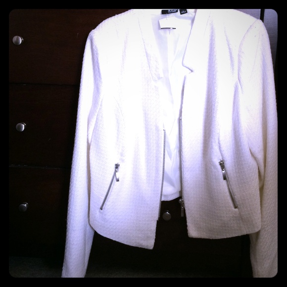 White blazer!