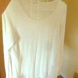 Cute white long sleeve!