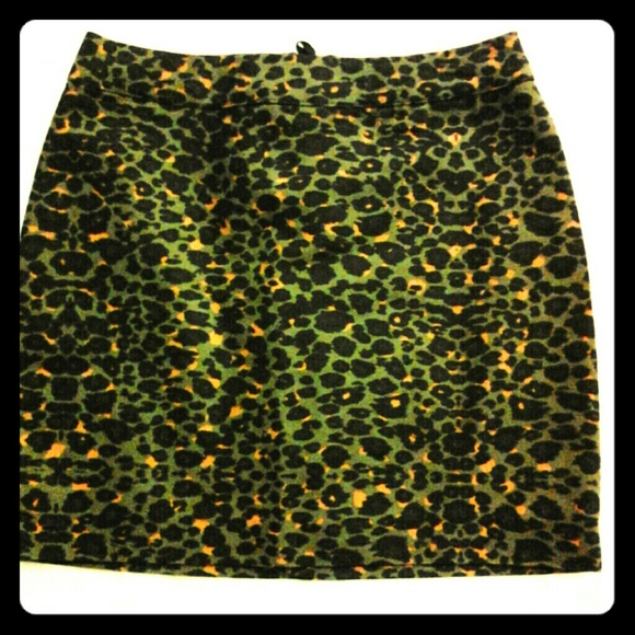 🎉🎉Host Pick! H&M Animal Print Skirt🎉🎉