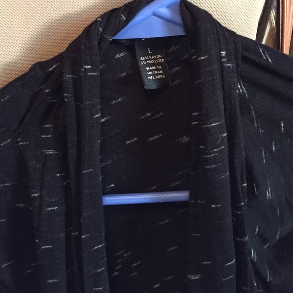 Black cardigan - Picture 2 of 3