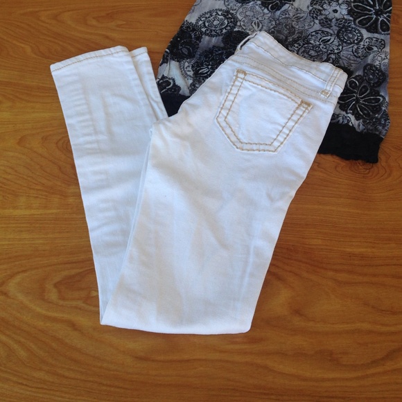 White With Brown Stitching Jeans