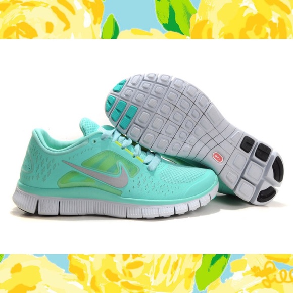 Nike Shoes - SOLD ❌ Tiffany Blue Nike Free Running Shoes
