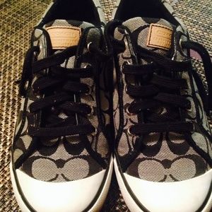 COACH Black and Grey shoes in Great Condition